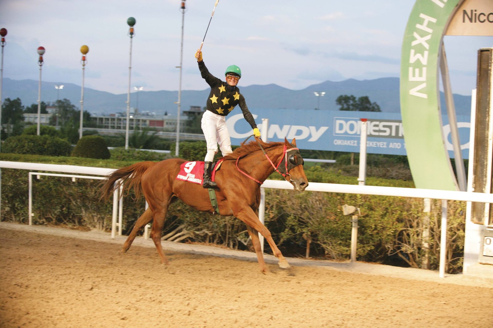 ZAFIRA 5 011008 scaled