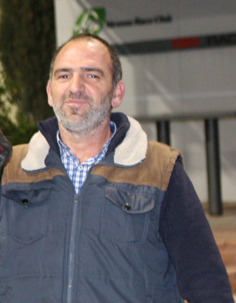 ΚΑΡΦΙ ΧΩΡΙΣ ΠΕΤΑΛΟ: Κυριακή 5 Οκτωβρίου 2 L. HADJINIKOLA web