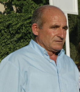ςεβ NICOS SYMEOU