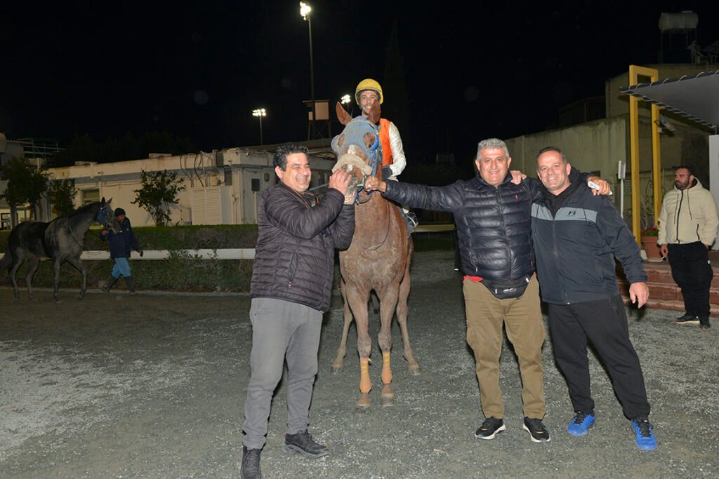 THEOFILOS 4.12.24_STK6072