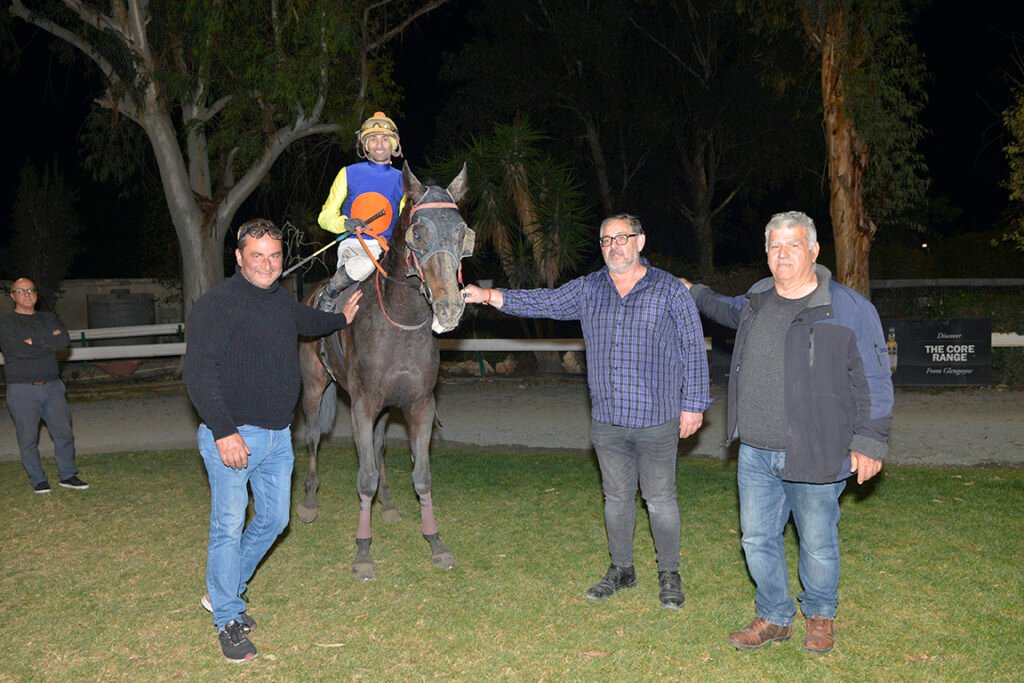 HAWAII QUEENS 15.1.25_STK7315