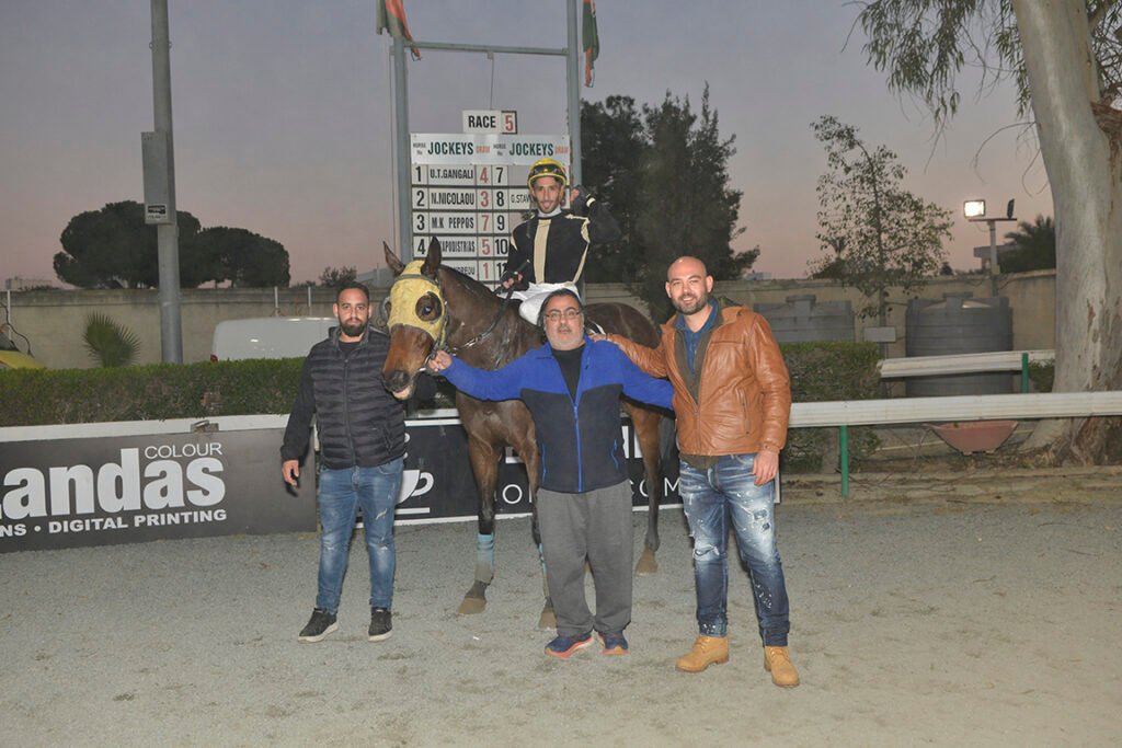 PATH OF GOLD_STK7703