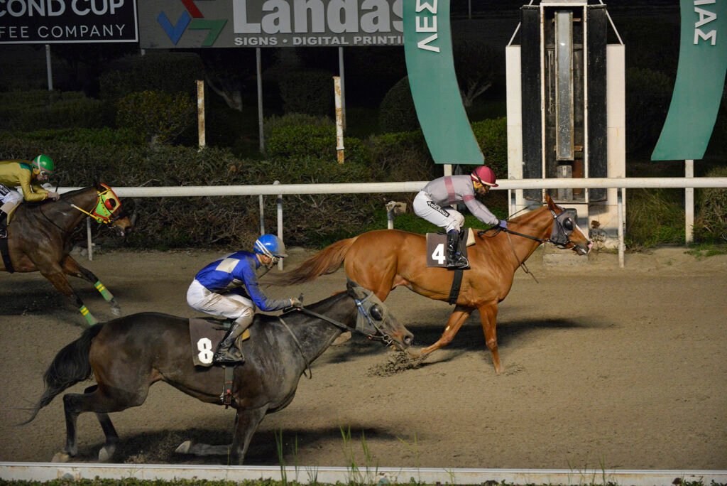 WINDOM 6.1.25_STK7027