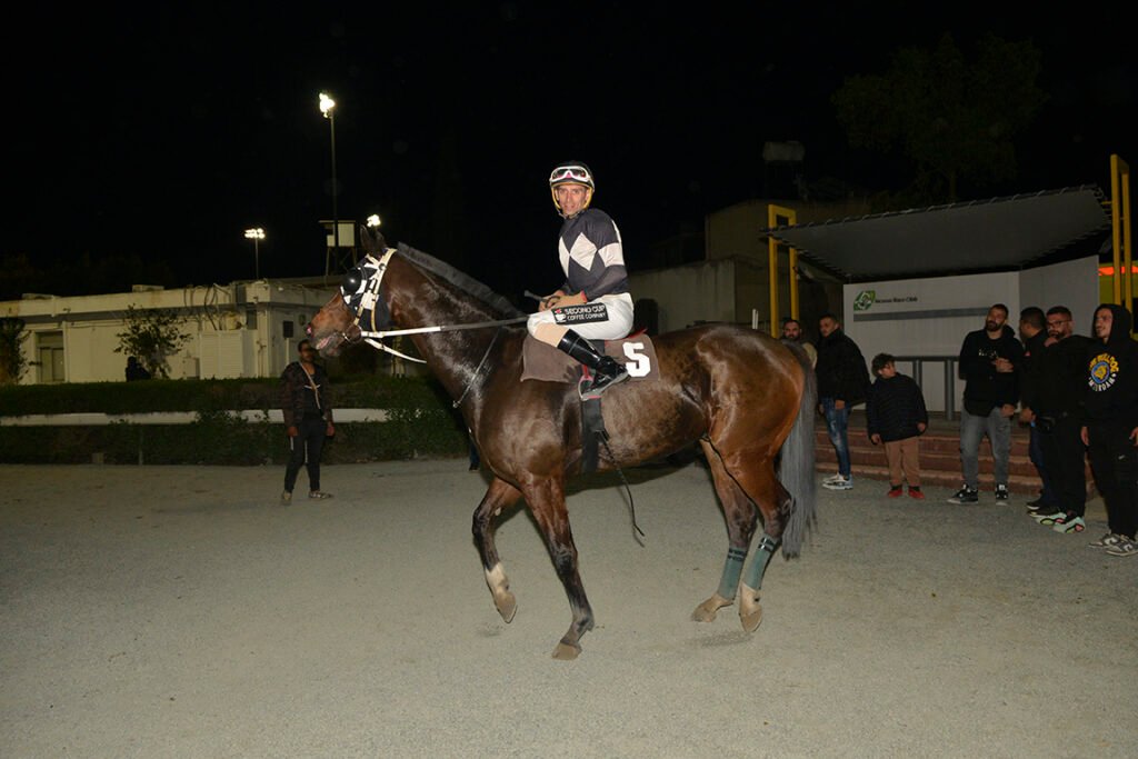 MIKROS SPYROS_STK9483