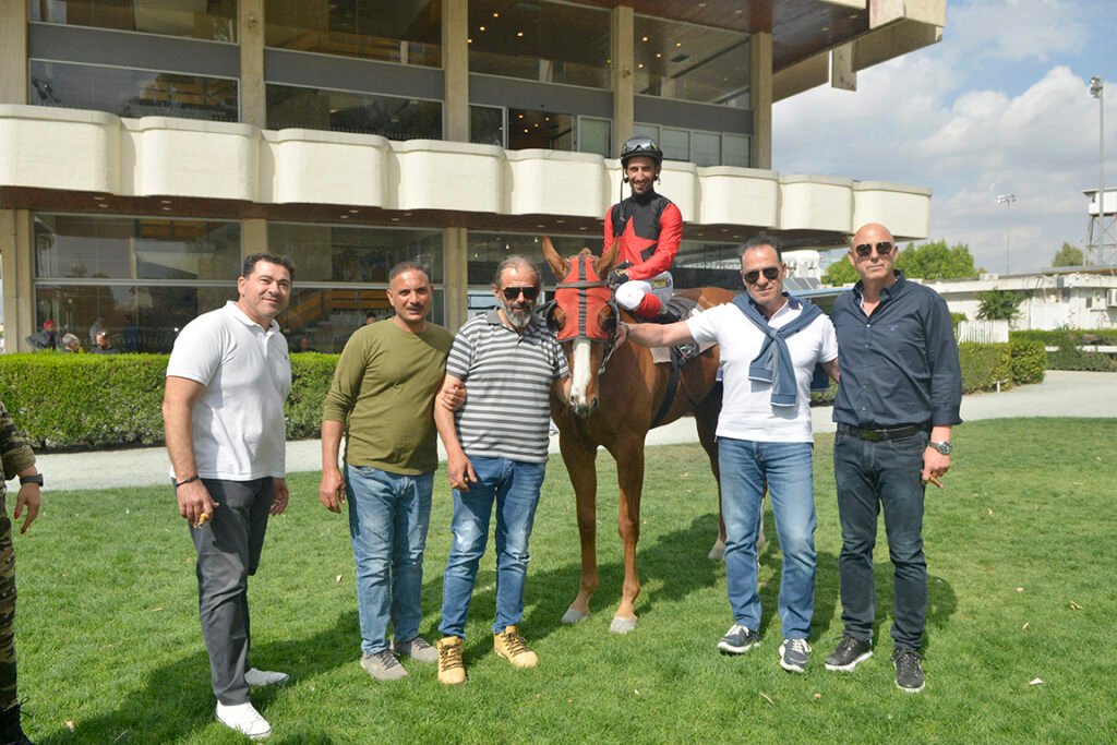 1_ARMY HORSE_STK2286