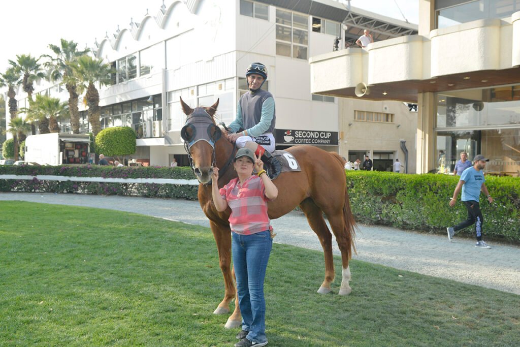 4_SAVAN HERKLIS_STK2343