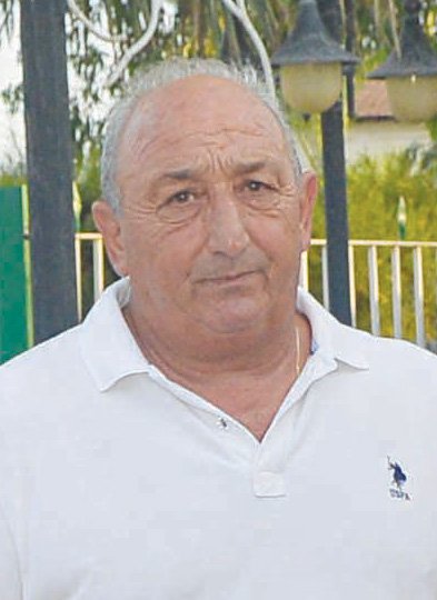 ΚΑΡΦΙ ΧΩΡΙΣ ΠΕΤΑΛΟ: Κυριακή 6 Απριλίου 5 G. TSIELEPIS