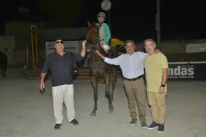 ΙΠΠΟΔΡΟΜΟΣ ΚΥΠΡΟΣ / IPPODROMOS  KYPROS ΧΑΒΑΗ ΜΠΟΣ (HAWAII BOSS) - 03/09/2025