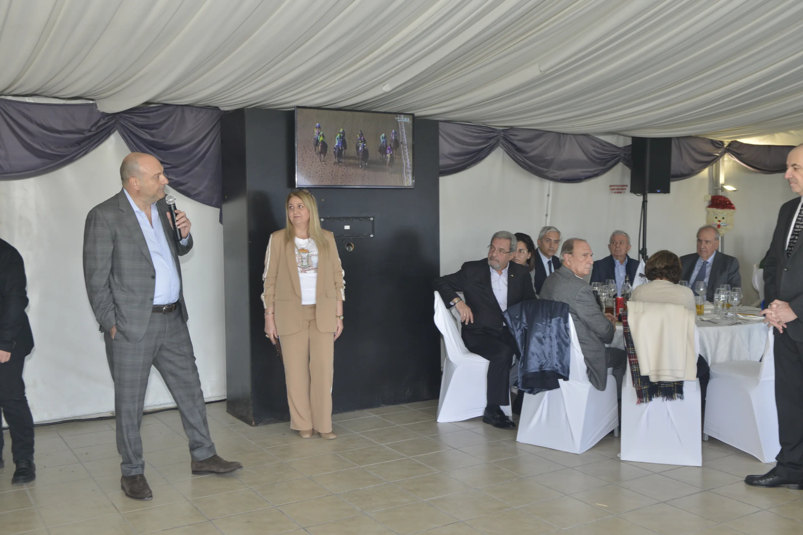 ΙΠΠΟΔΡΟΜΟΣ ΚΥΠΡΟΣ / IPPODROMOS KYPROS