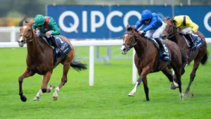 O Calandagan κατακτά το Champions Stakes μπροστά από τον Ombudsman.