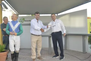 ΙΠΠΟΔΡΟΜΟΣ ΚΥΠΡΟΣ / IPPODROMOS KYPROS ΣΤΑΡΛΙΝΚ - ΚΥΠΕΛΛΟ 28ΗΣ ΟΚΤΩΒΡΙΟΥ - 28/10/2025