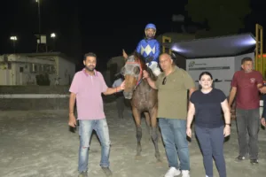 ΙΠΠΟΔΡΟΜΟΣ ΚΥΠΡΟΣ / IPPODROMOS KYPROS ΚΑΡΑΜΠΙΝΑ - ΚΥΠΕΛΛΟ ΑΜΑΖΟΝΩΝ - 28/10/2025