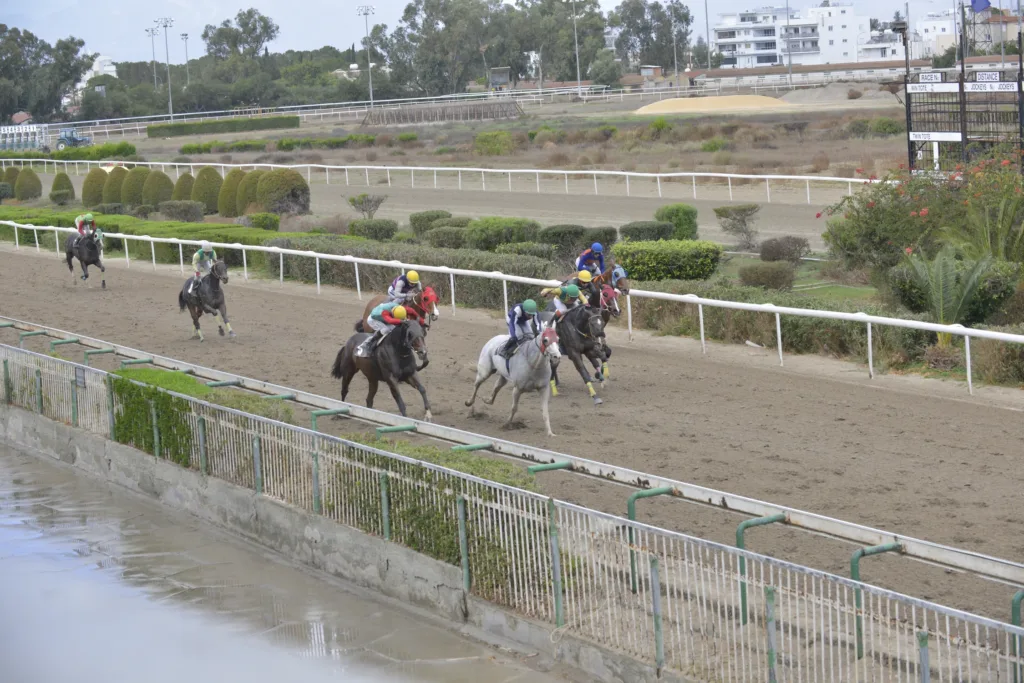 ΙΠΠΟΔΡΟΜΟΣ ΚΥΠΡΟΣ / IPPODROMOS KYPROS ΒΕΝΤΟ ΕΥΡΩΜΑΧΟΣ - 30/11/2025