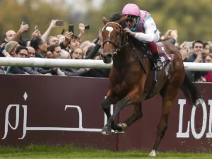 Ο Frankie Dettori με την Enable στο Prix de l'Arc de Triomphe.