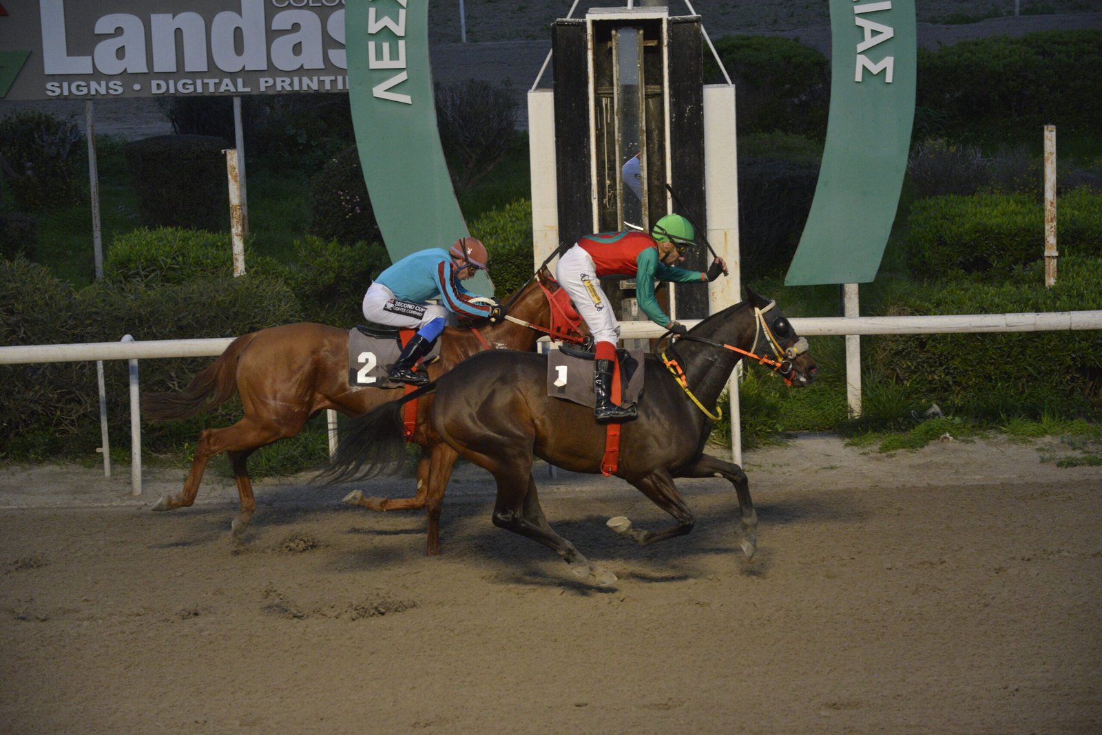 Ξεχώρισαν Σάντη Τζιορτζιάνα και Ούγγρος 1 ΙΠΠΟΔΡΟΜΟΣ ΚΥΠΡΟΣ / IPPODROMOS KYPROS